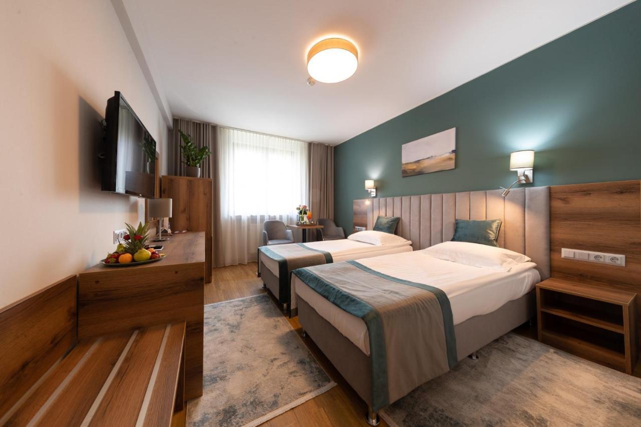 Hotel Fenyo Miercurea Ciuc Exteriér fotografie
